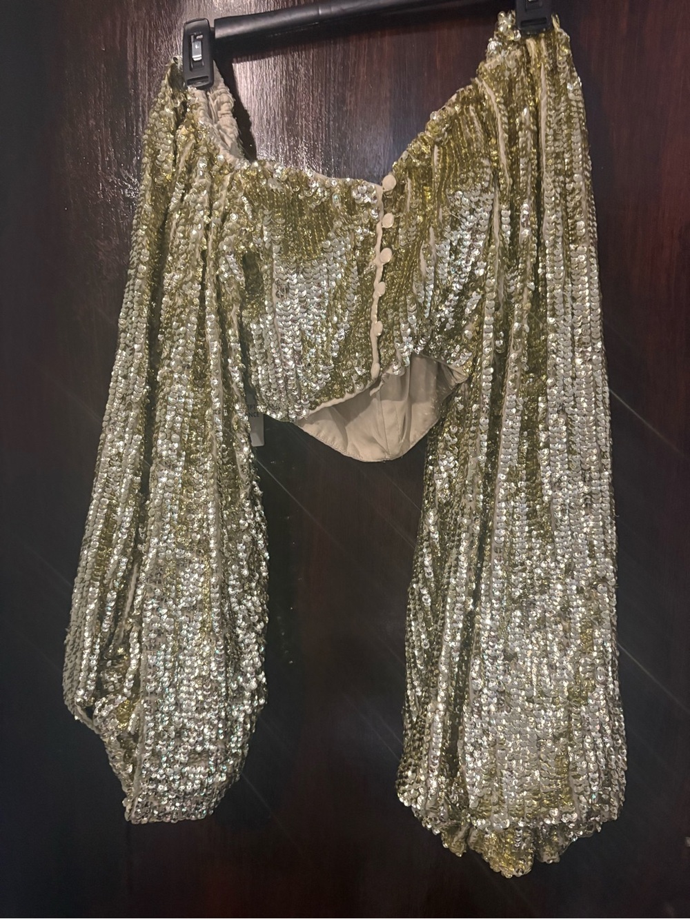 NWT ASOS Gold Green Sequin Cropped Top. Size 2. - Picture 8 of 10